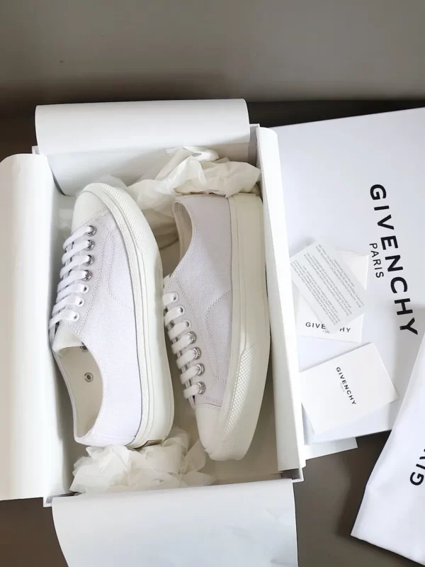 Givenchy shoes - Reps shoes