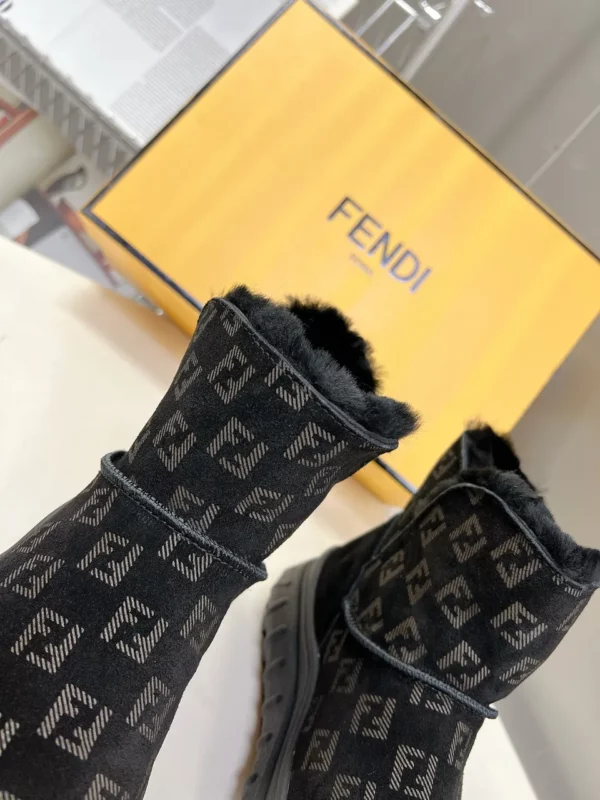 Fendi shoes - Replica shoes