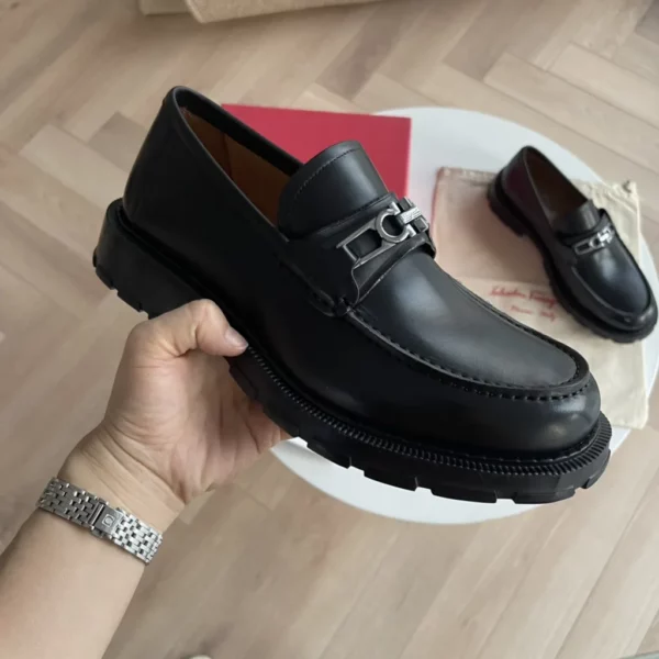 Ferragamo shoes - Replica shoes