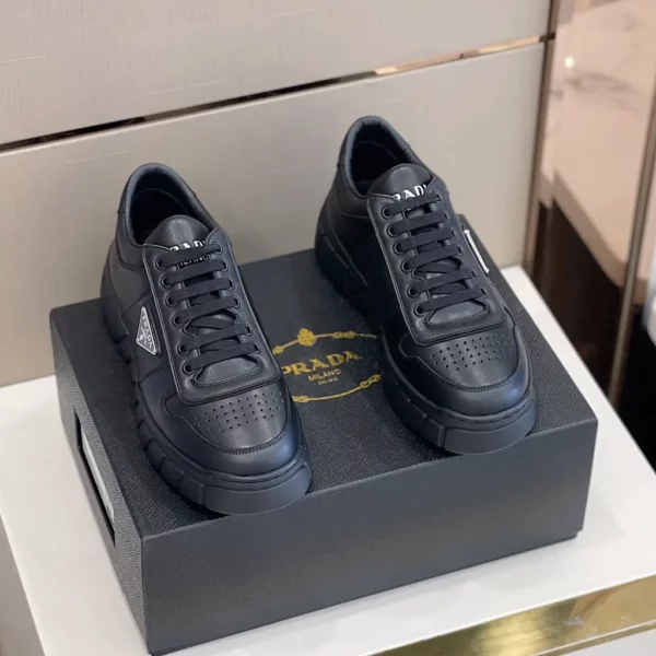 Prada shoes - Replica shoes