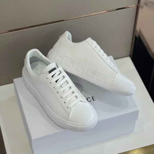 Versace shoes - Reps shoes