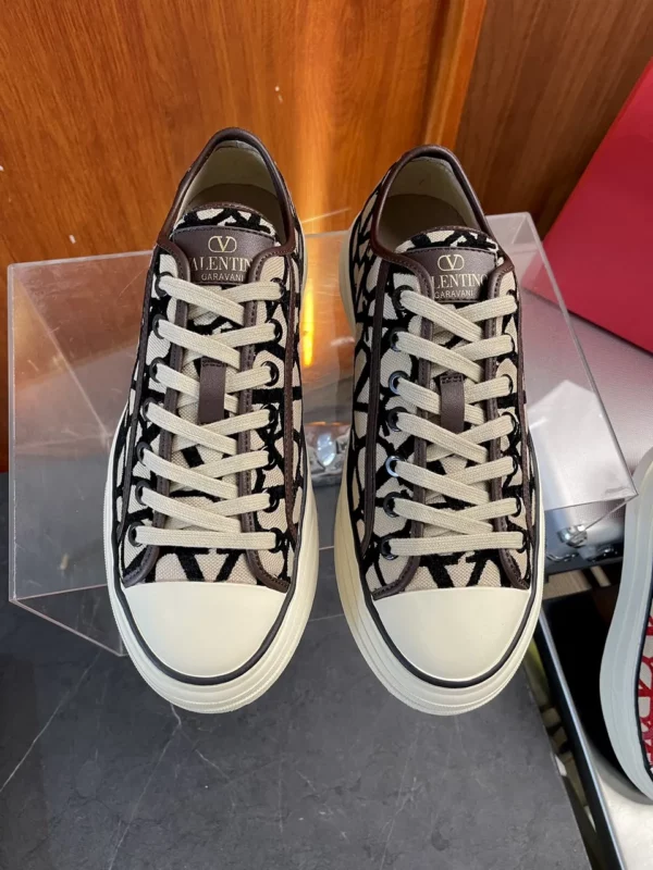 Valentino shoes - rep shoes