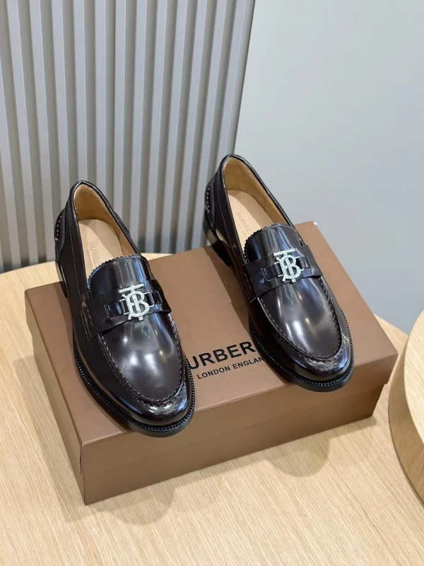 Burberry shoes - Reps shoes