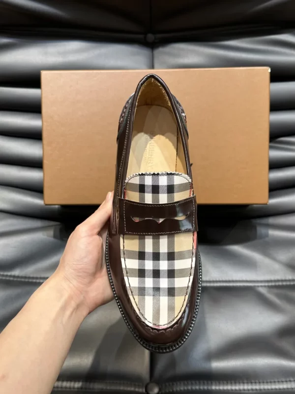 Burberry shoes - rep shoes