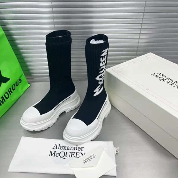 Alexander MCQueen shoes - rep shoes