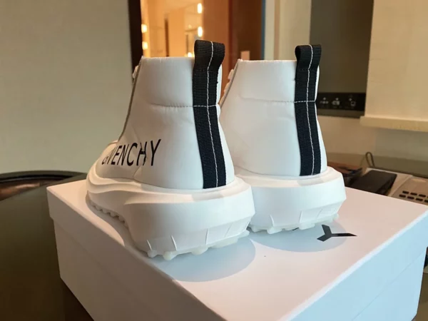 Givenchy shoes - rep shoes