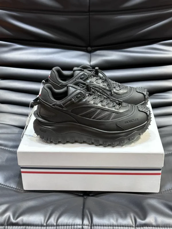 Moncler shoes - rep shoes