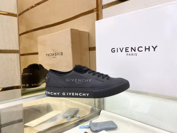 Givenchy shoes - rep shoes