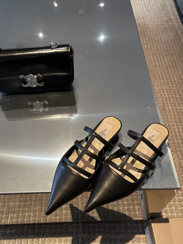 Valentino shoes - Replica shoes