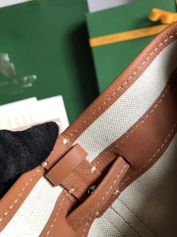 Goyard bag - rep bags