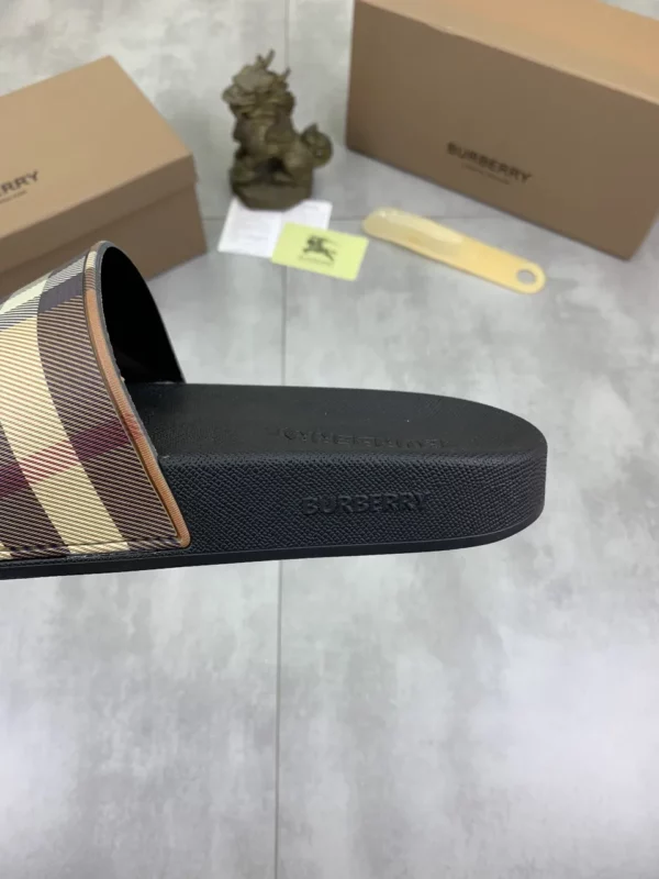 Burberry shoes - rep shoes