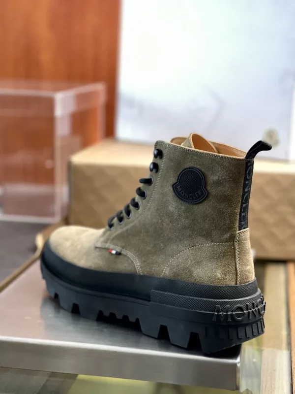 Moncler shoes - Replica shoes