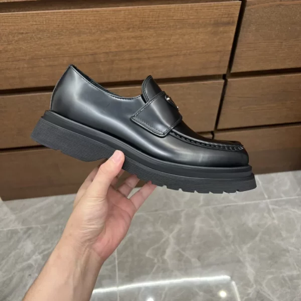 Prada shoes - Replica shoes