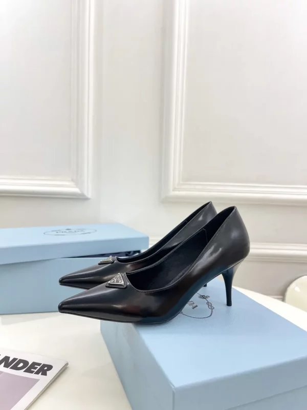 Prada shoes - Replica shoes