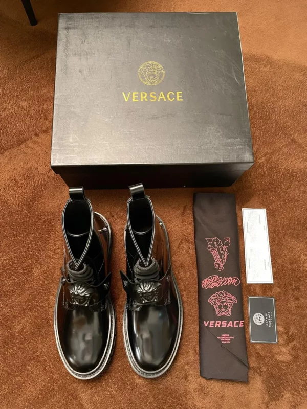 Versace shoes - Replica shoes