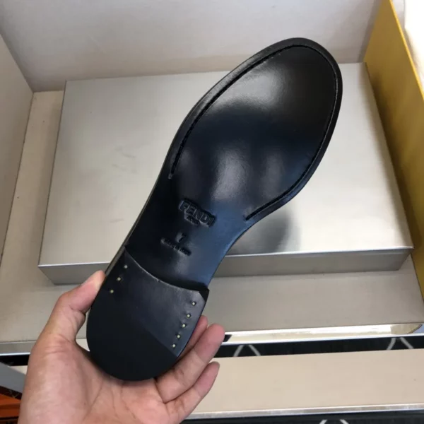 Fendi shoes - Replica shoes