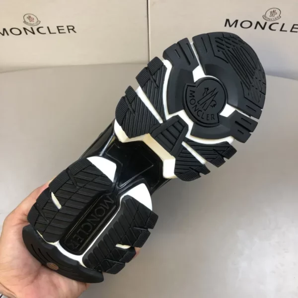 Moncler shoes - Replica shoes