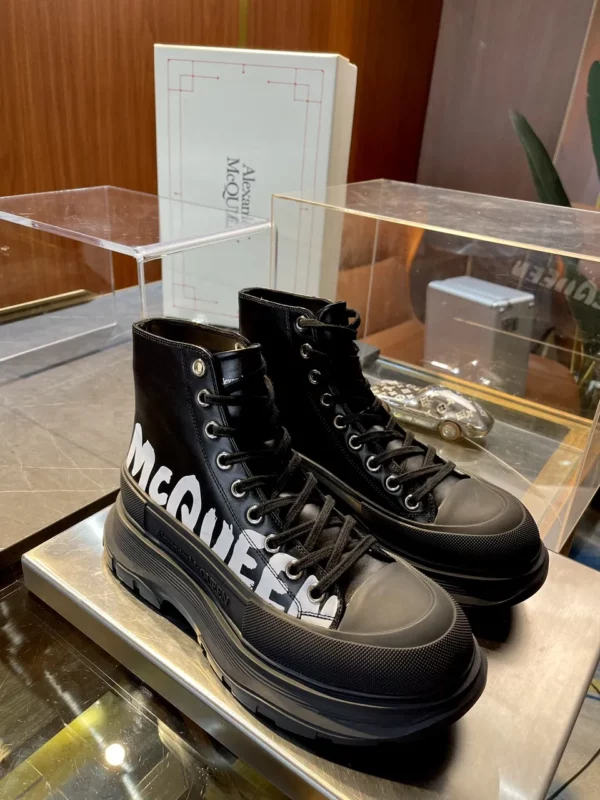 Alexander MCQueen shoes - Replica shoes