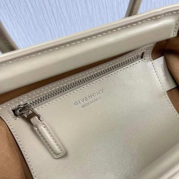 Givenchy bag - rep bags