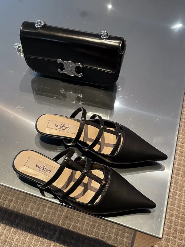 Valentino shoes - Replica shoes