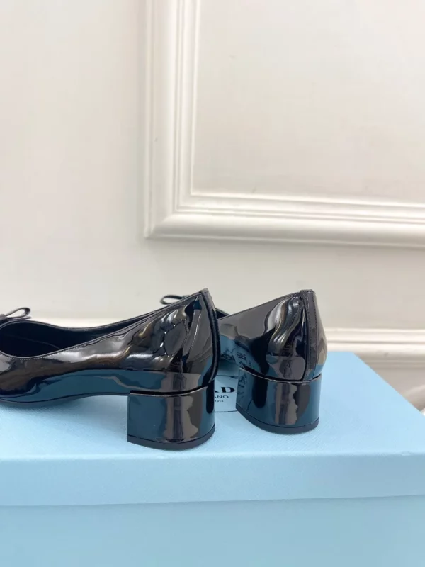 Prada shoes - Reps shoes