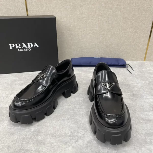 Prada shoes - Replica shoes