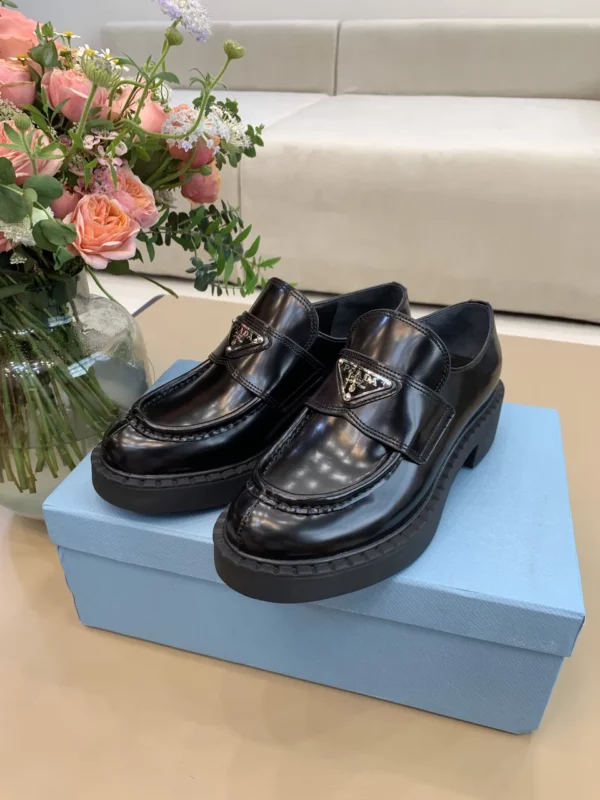 Prada shoes - Replica shoes