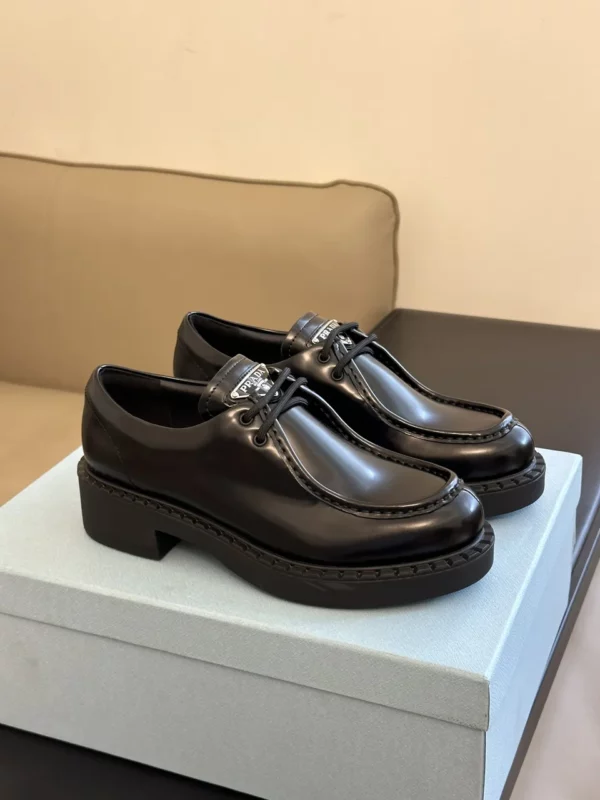 Prada shoes - Replica shoes