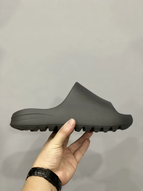 Yeezy shoes - rep shoes