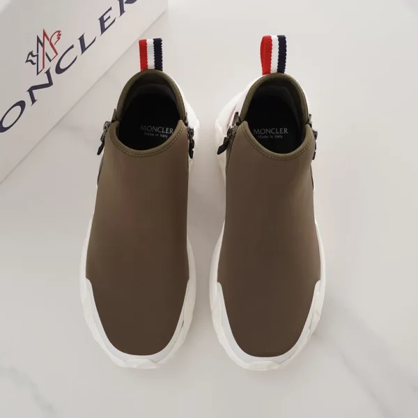 Moncler shoes - Replica shoes