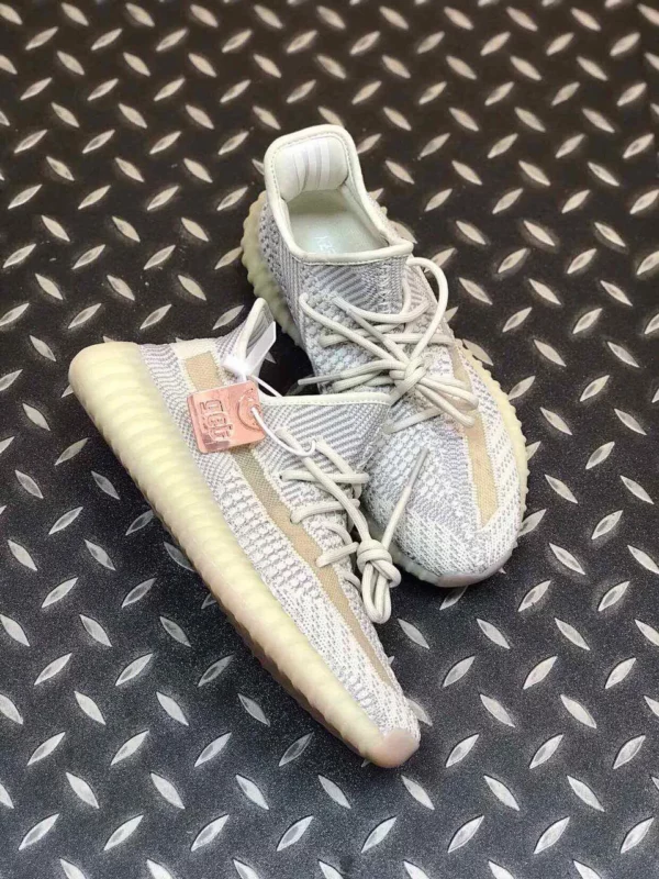 Yeezy shoes - rep shoes