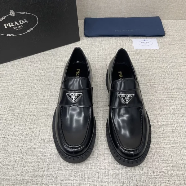 Prada shoes - Replica shoes