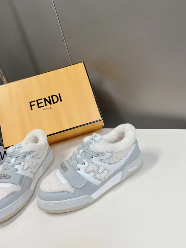 Fendi shoes - Replica shoes