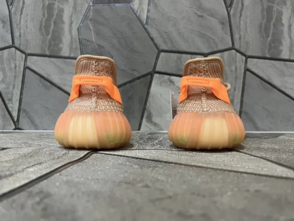 Yeezy shoes - rep shoes