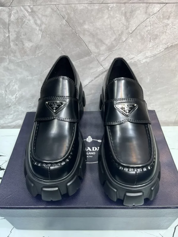 Prada shoes - Replica shoes