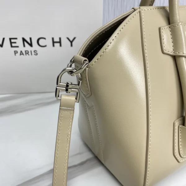 Givenchy bag - rep bags