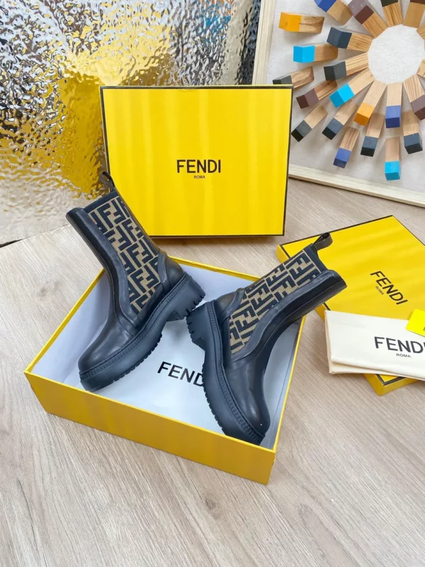 Fendi shoes - Replica shoes