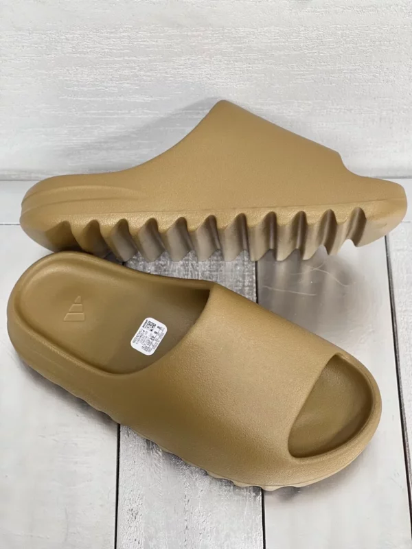 Yeezy shoes - Replica shoes