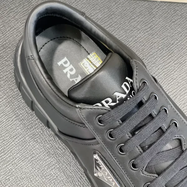 Prada shoes - Replica shoes