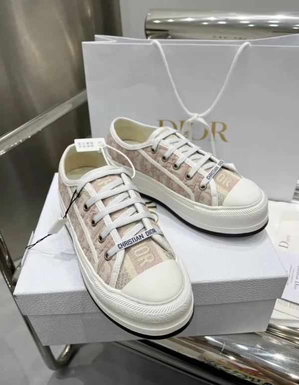 Dior shoes - Reps shoes