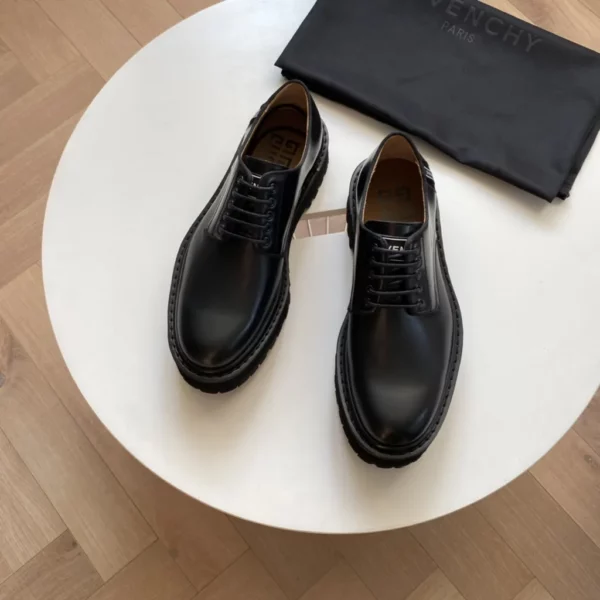 Givenchy shoes - Reps shoes