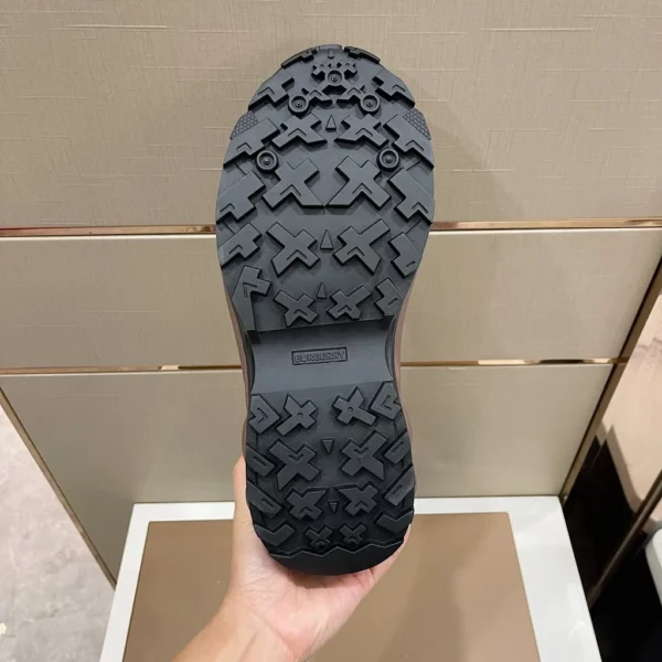 Burberry shoes - rep shoes