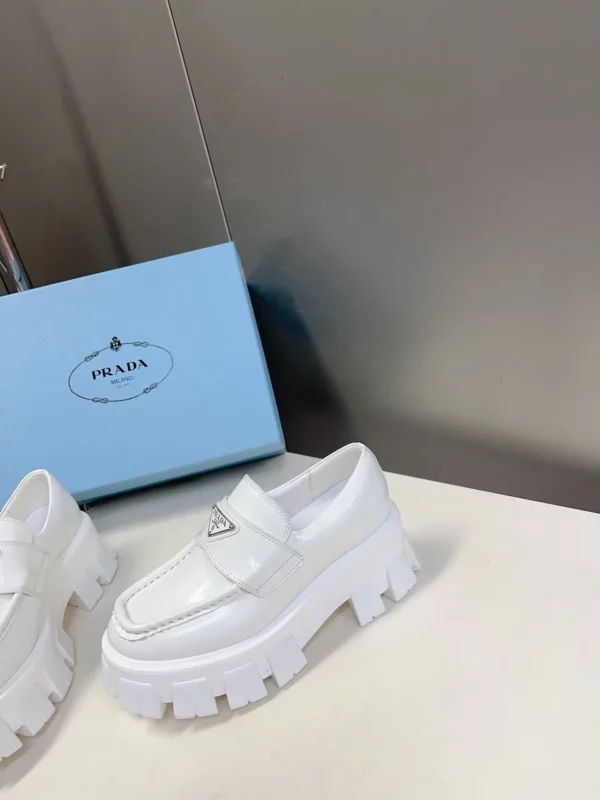 Prada shoes - Replica shoes