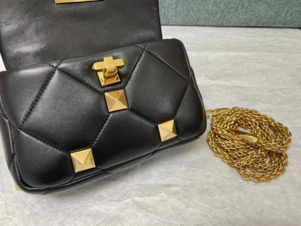 Valentino bag - rep bags