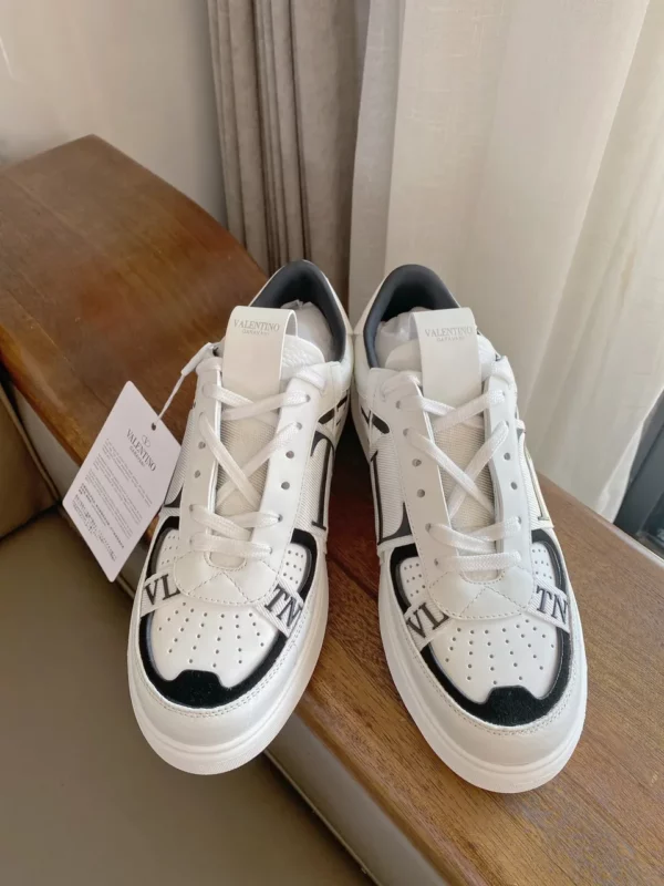 Valentino shoes - Reps shoes