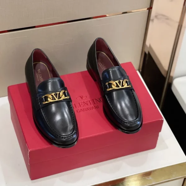 Valentino shoes - Reps shoes