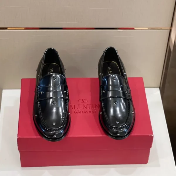 Valentino shoes - Replica shoes