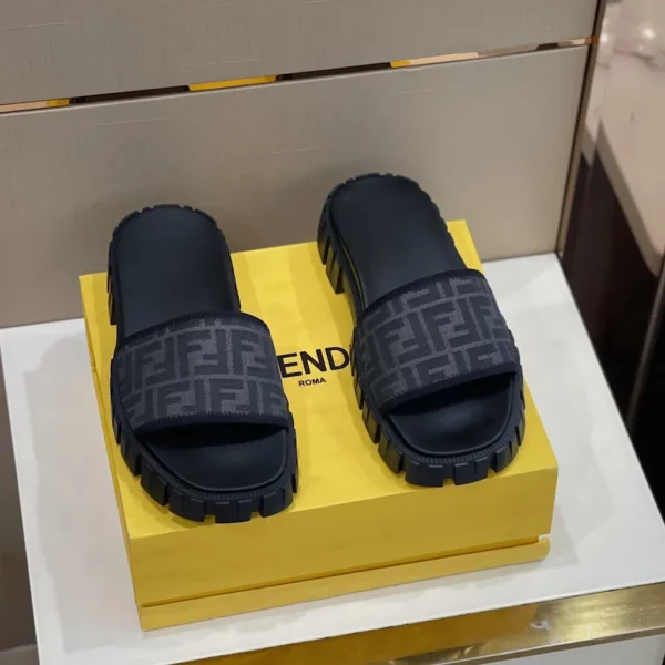 Fendi shoes - Replica shoes