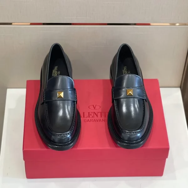 Valentino shoes - rep shoes