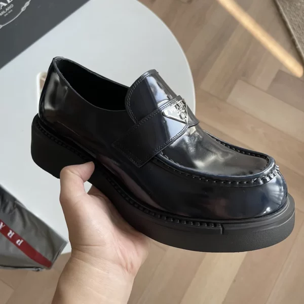 Prada shoes - Replica shoes